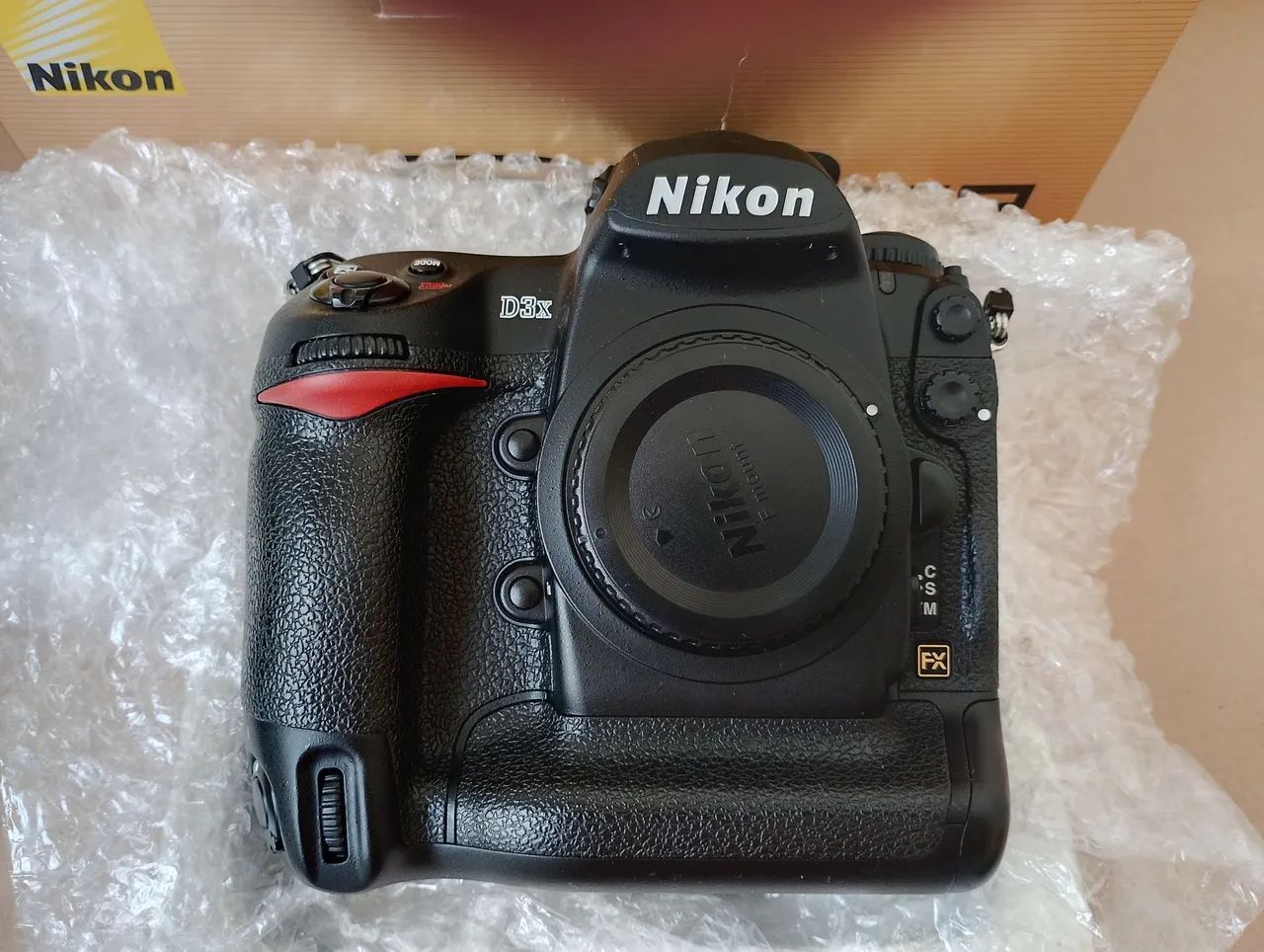 NIKON D3x 
