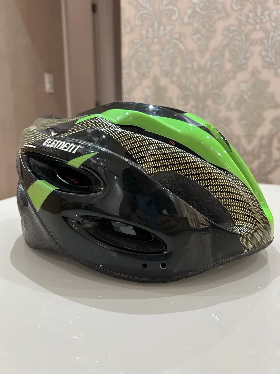 Capacete De Bicicleta Com Led Sinalizador  - Foto 2