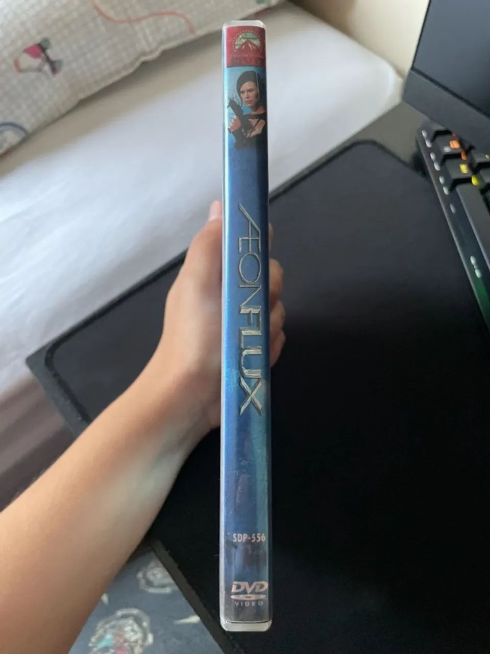 dvd aeon flux charlize theron - Foto 4
