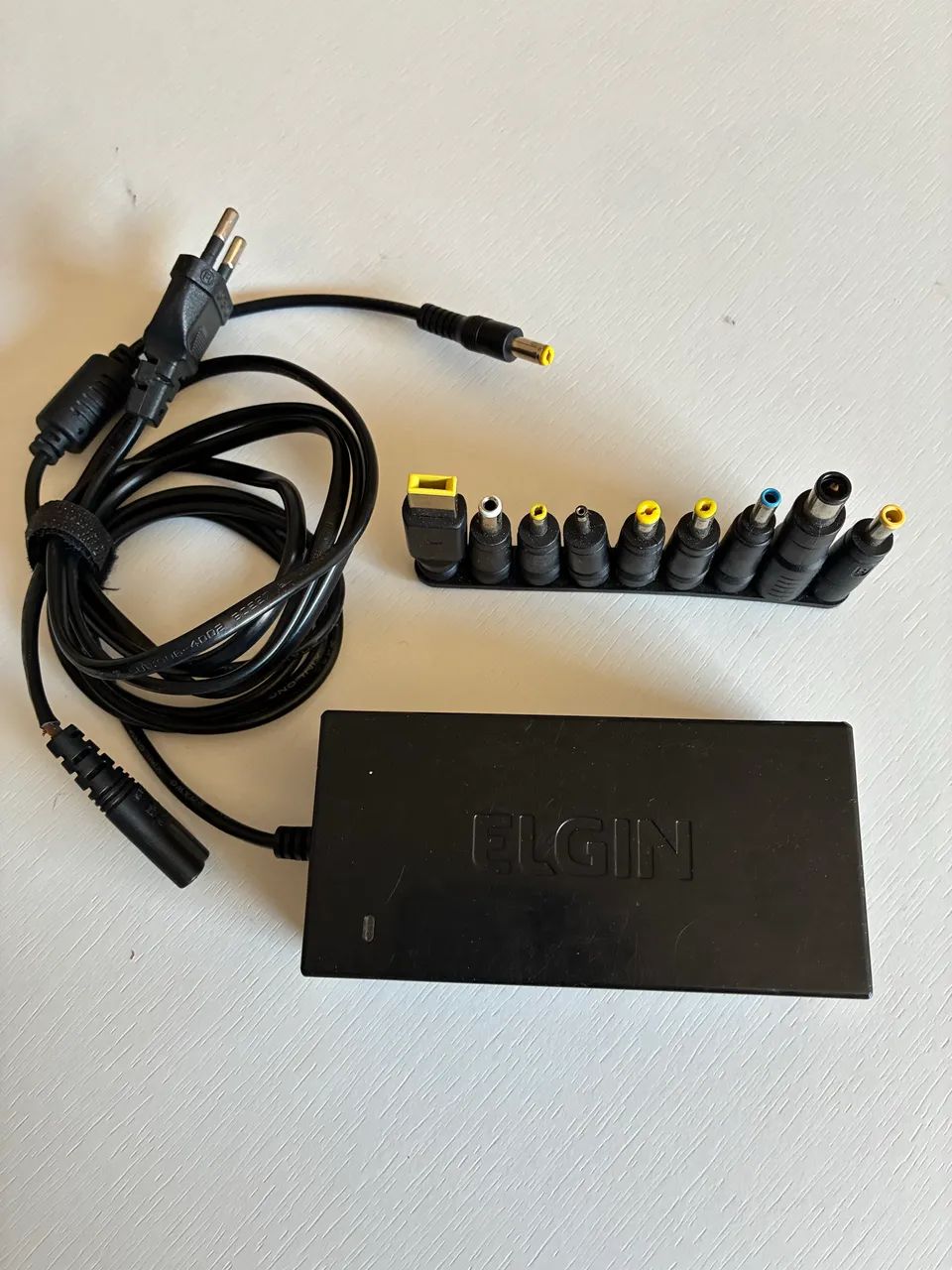 Carregador universal  - Foto 2