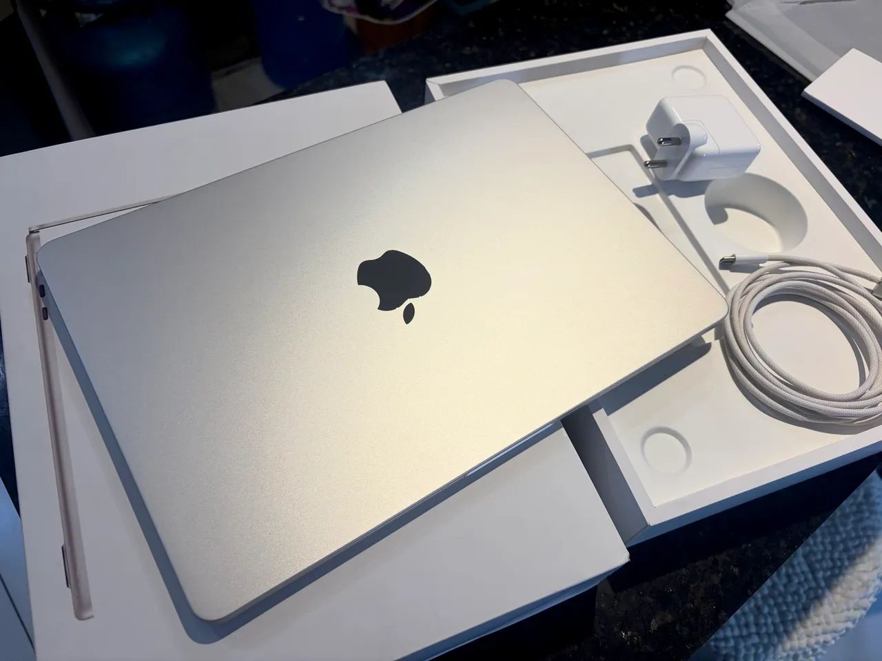 MacBook Air M3 ( 16 Gigas) - Foto 2