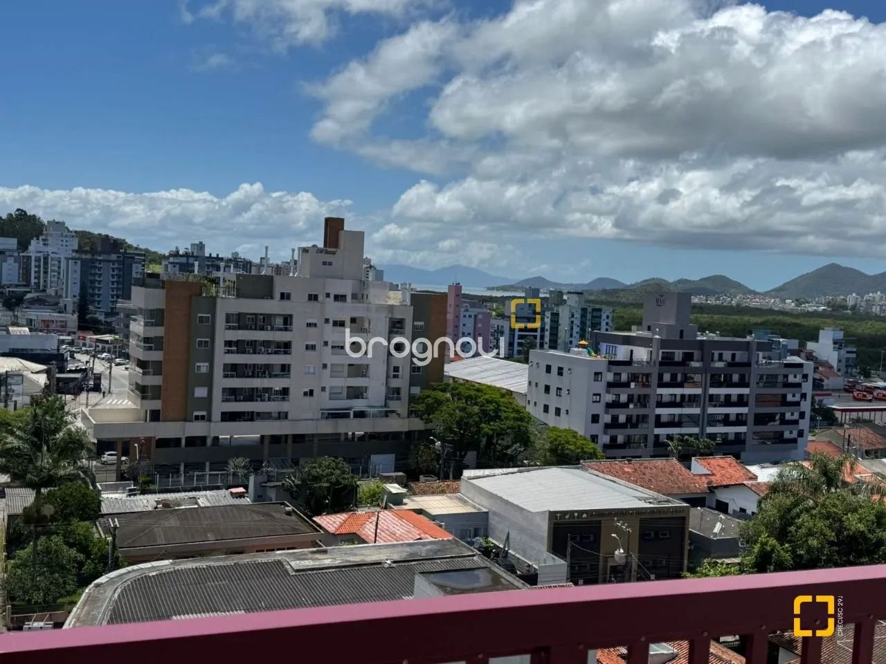 Studio mobiliado à venda na Trindade - Florianópolis