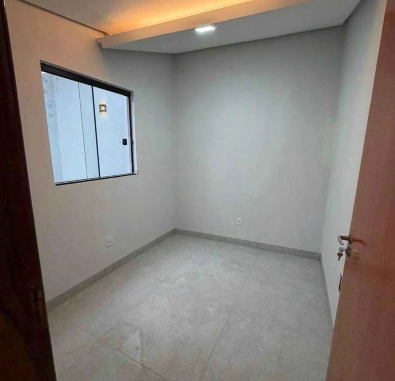 CK Vendo essa casa com urgencia. - Foto 5