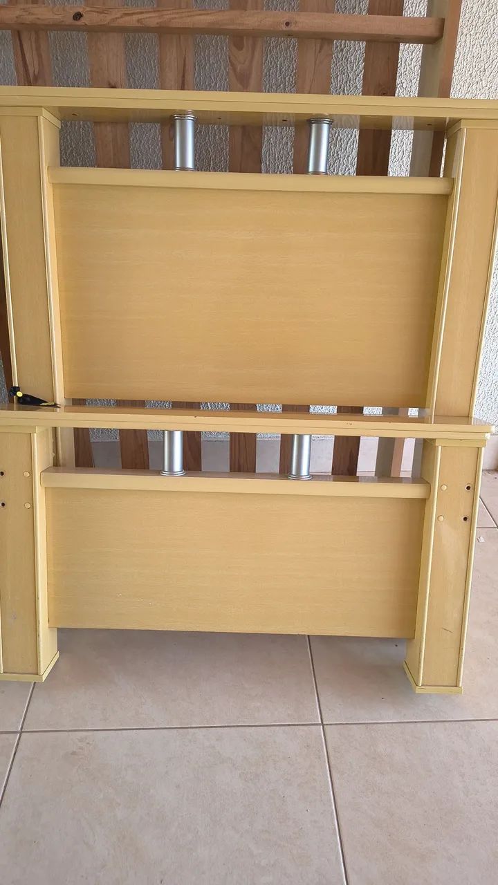 Cama de solteiro em MDF, linda!! 