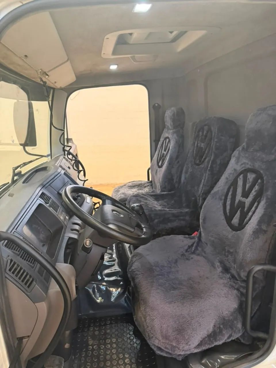 VW CONSTELLATION 17-230 19/20 - Foto 5