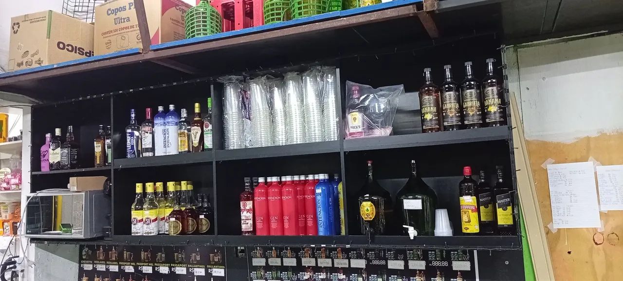 Passando ponto comercial 