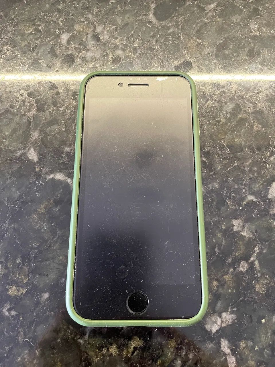 iPhone SE 128g 2ª geração  - Foto 2