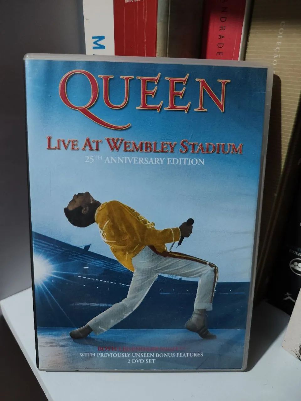DVD duplo Queen live at Wembley Stadium