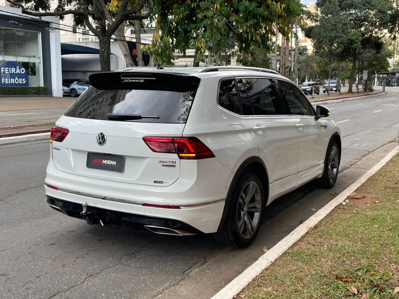 Volkswagen Tiguan Allspac R-Line 350 TSI 2.0 4x4, foto 3 de 19