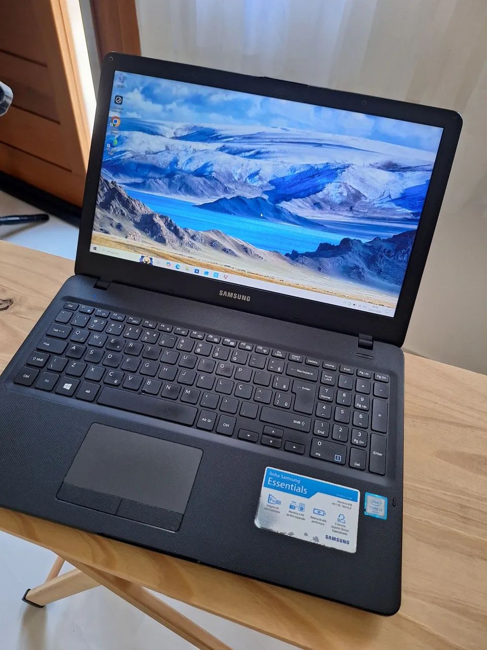 Vende-se notebook Samsung 300e - Foto 2