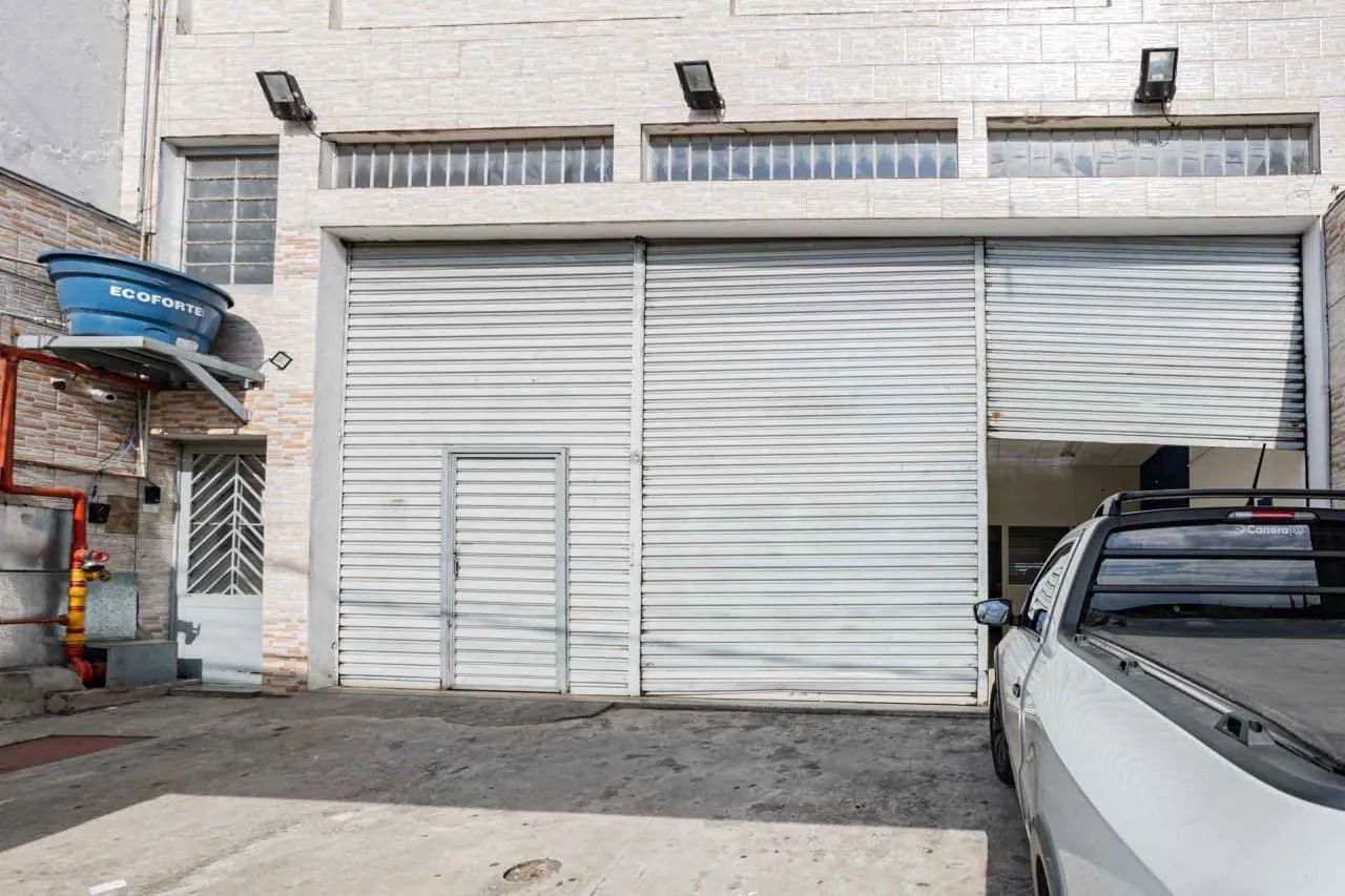 Prédio comercial na Rua da Estação, 153  417 m² - Foto 2