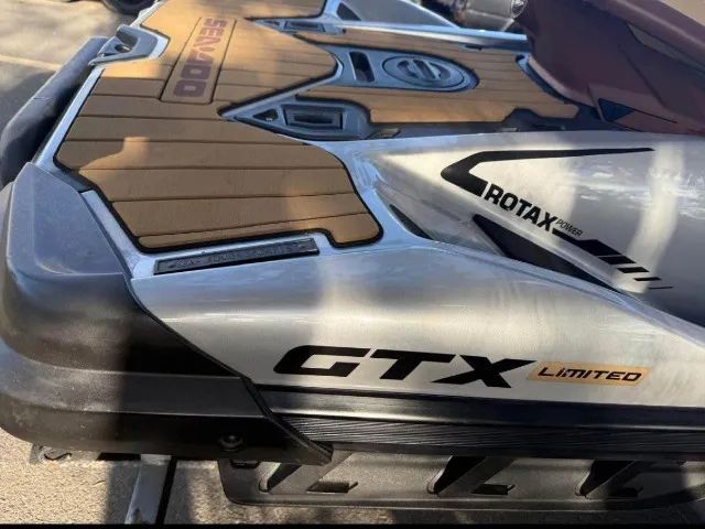 Jet Ski SEA DOO GTX Limited 300  - Foto 6