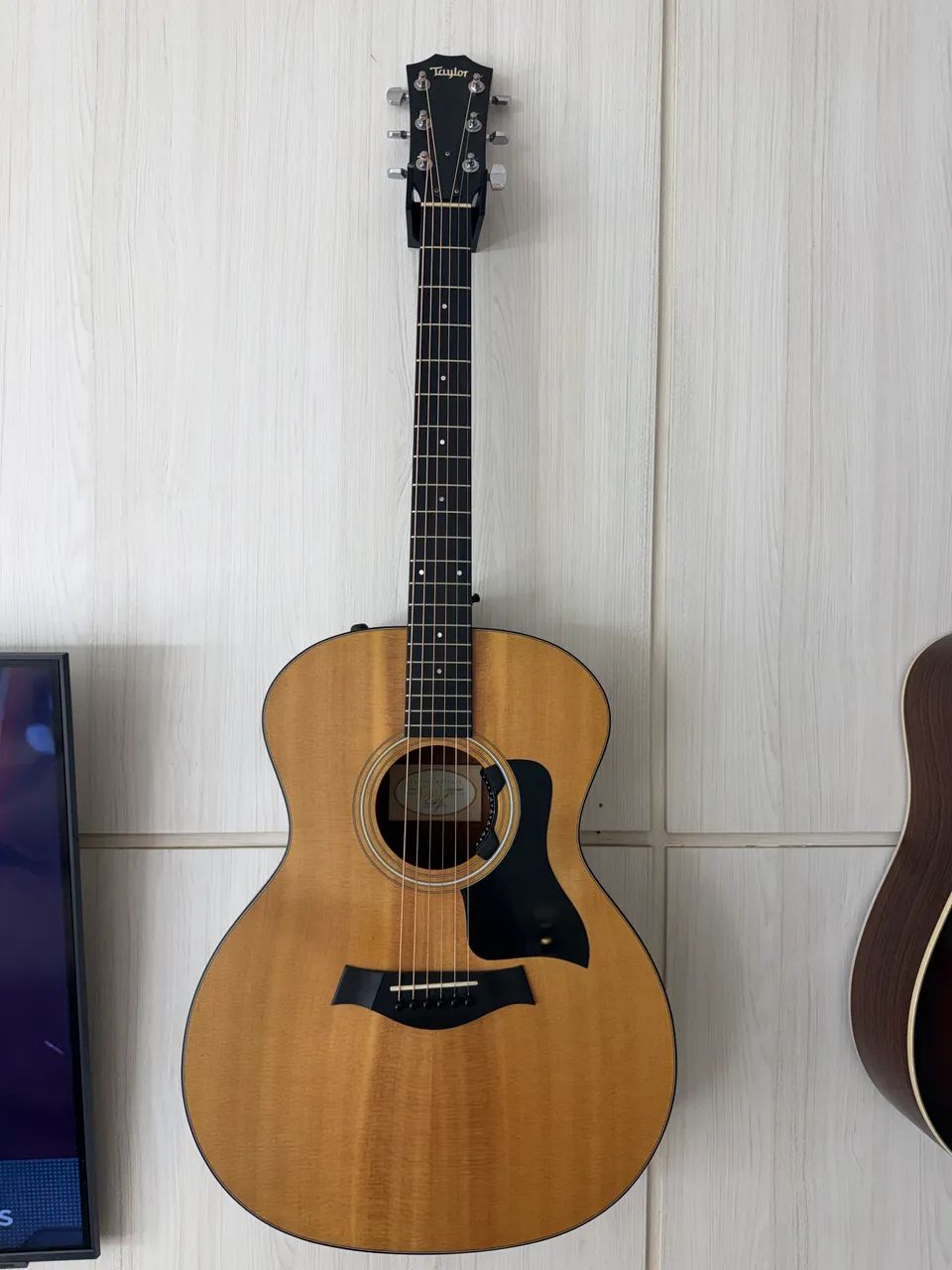 Violão taylor 114e 