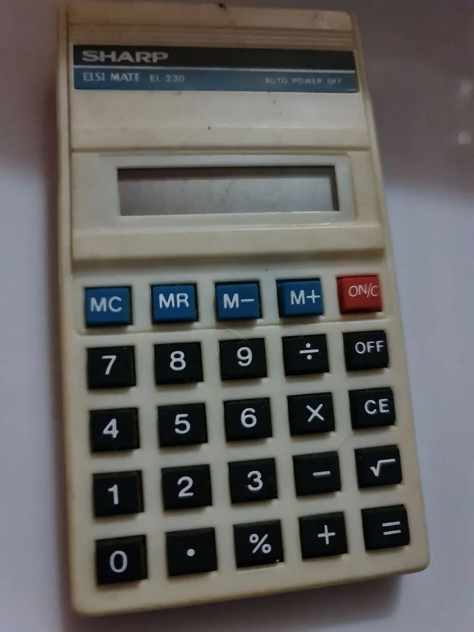 Calculadora Sharp Elsi Mate EL-230,