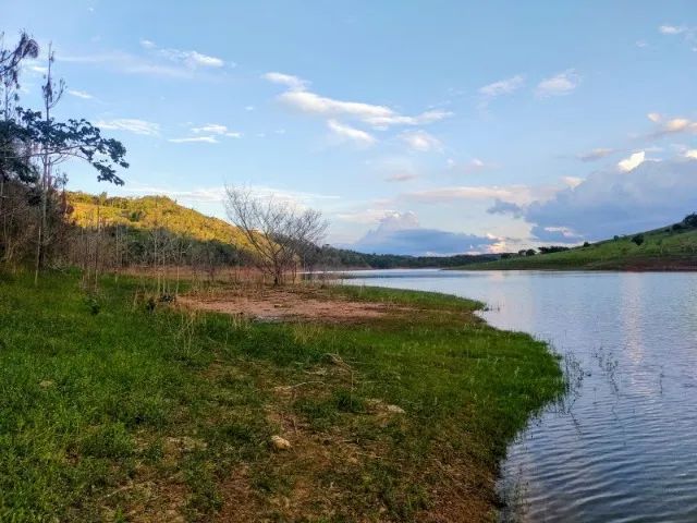 Terreno em Paraibuna 31.525 m²