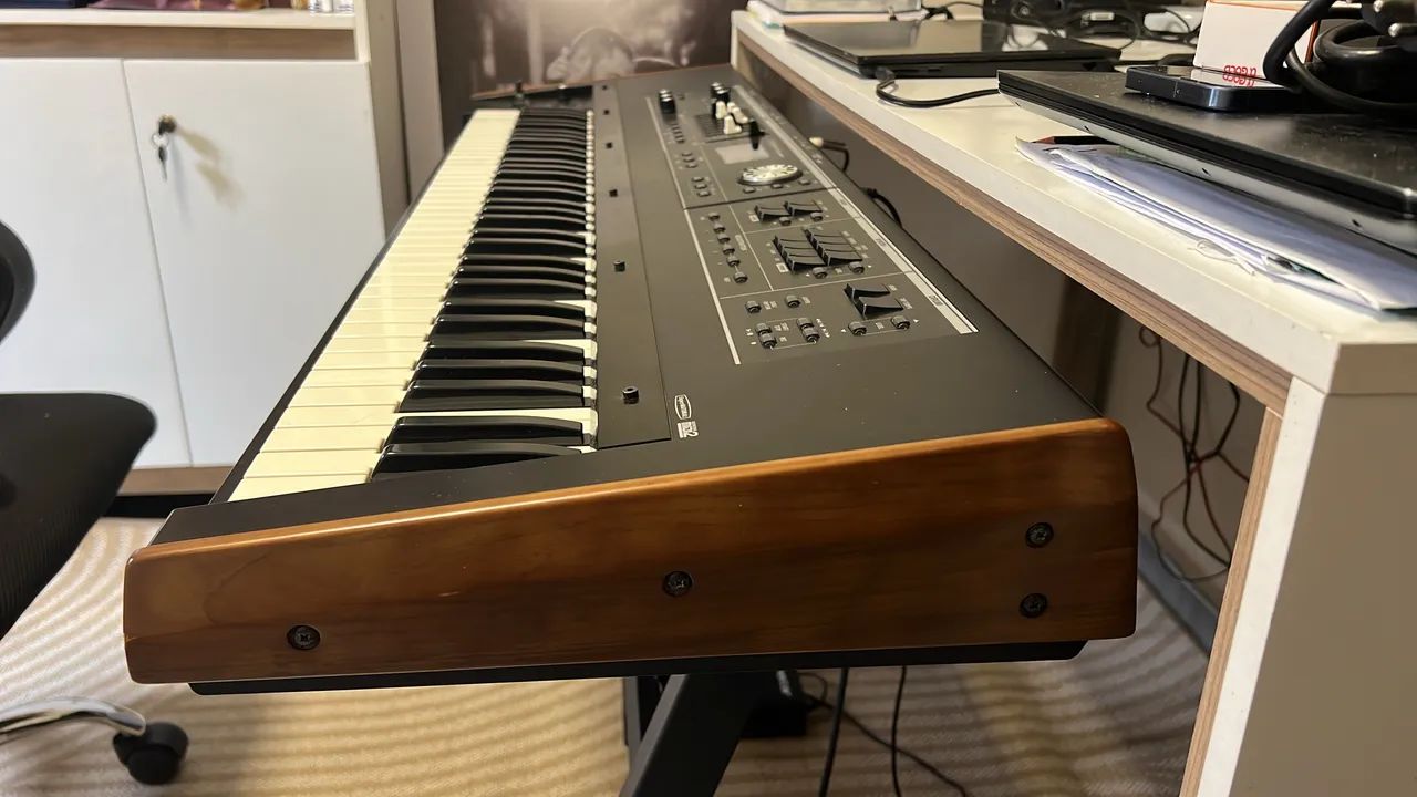 Roland VR-730  - Foto 5