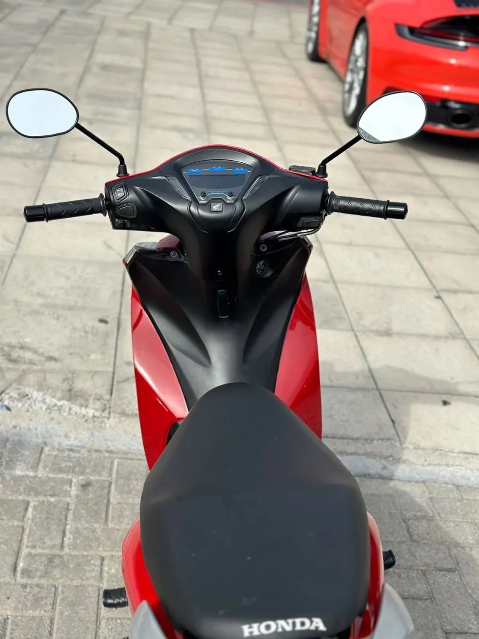 BIZ 125/125i Flex - Foto 5