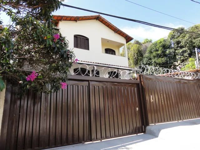 Casa de Condomínio com 2 quartos para alugar em Belo Horizonte