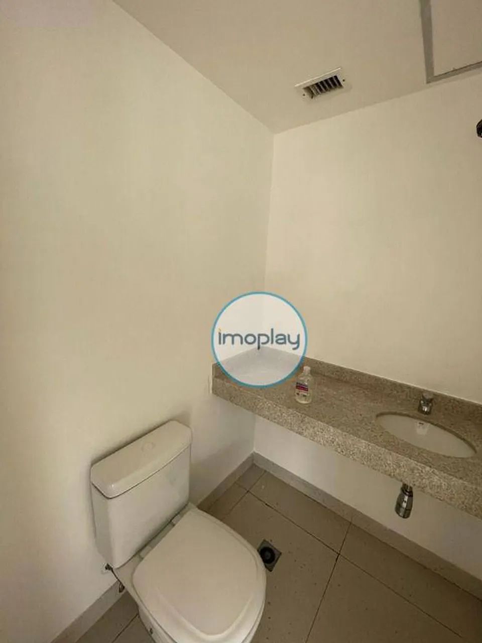 Conjunto comercial de 214m² vão livre com 04 banheiros e 02 sacadas. - Foto 5