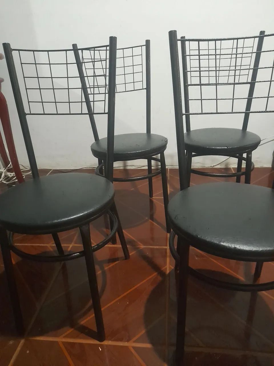 Mesa de ferro470984471599523843