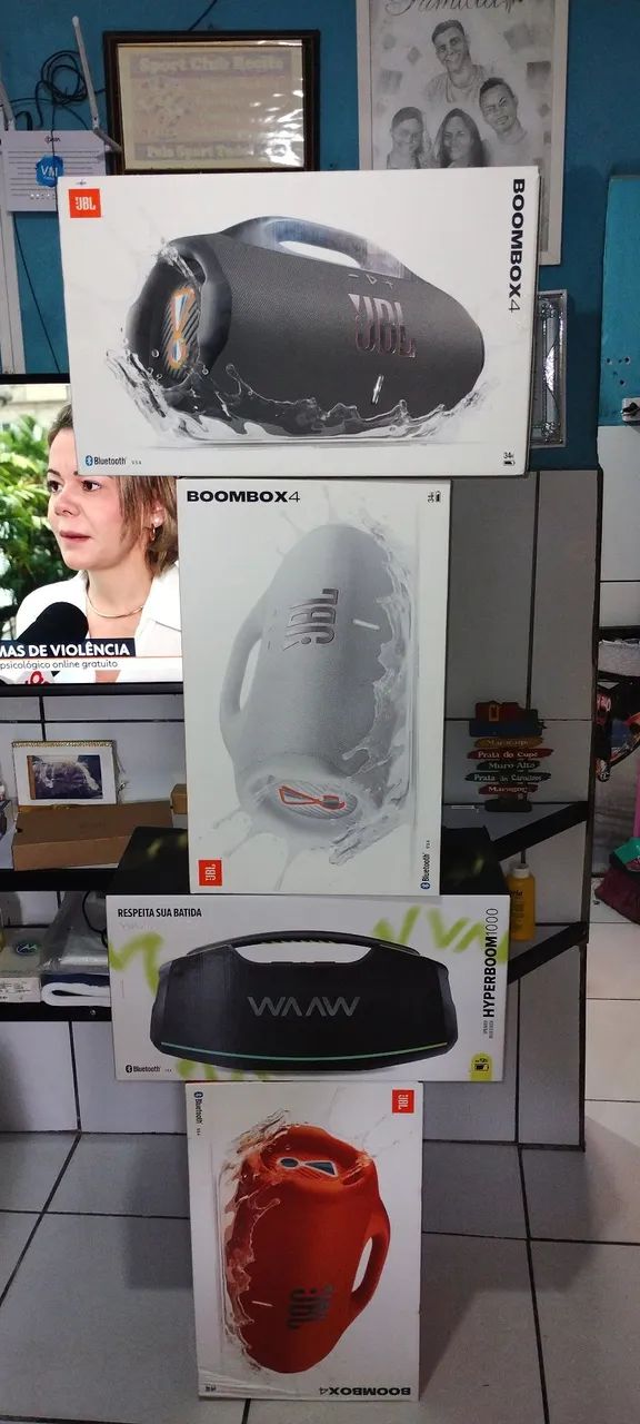Boombox4 laranja preta e branca e do alok aceito cartão ZAP *90 aproveite 