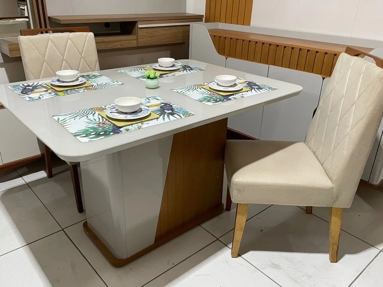 Mesa de 6 lugares 