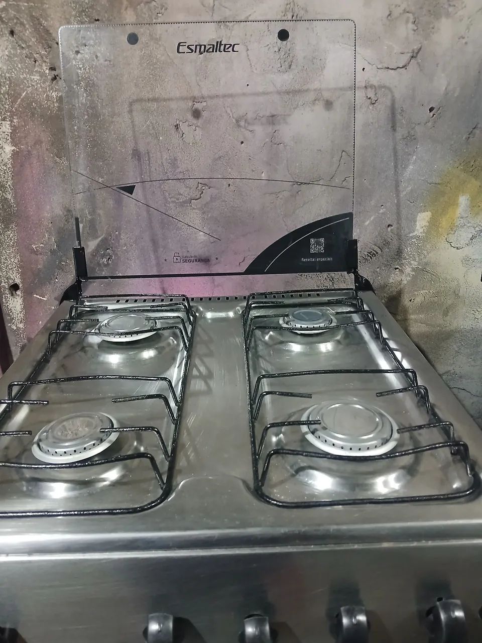 Fogões esmaltec e Electrolux inox de 4 bocas todo funcionando em perfeito estado. - Foto 3