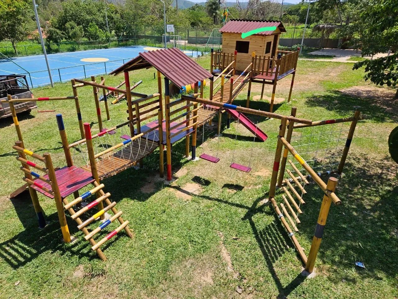 play parque construção e reformas de parquinhos Gilvan fone 61 9. *  - Foto 2