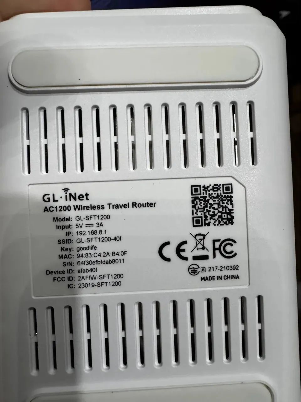 GL .INet Travel Router Roteador de Viagem Pequeno Portátil WiFi 6 Branco com Case Original - Foto 2