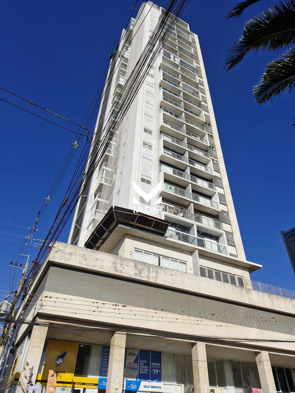 Apartamento Semimobiliado com 3 Quartos e 2 Vagas  Edificio Platinum Design Residence - Foto 2