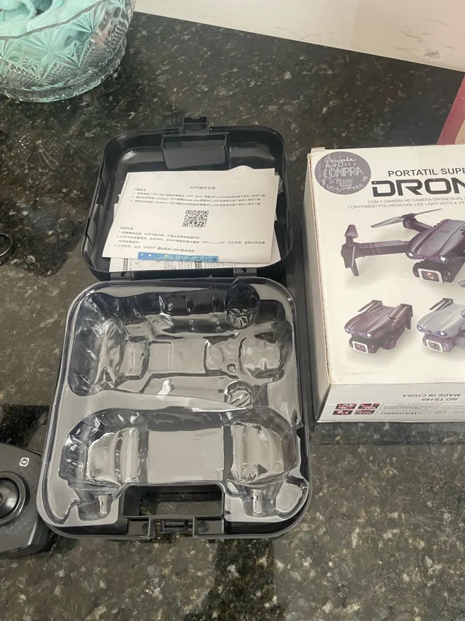 ? VENDO DRONE COM CONTROLE E ACESSÓRIOS! - Foto 3