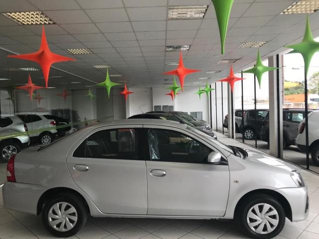 TOYOTA ETIOS 2017/2018 1.5 XS 16V FLEX 4P AUTOMÁTICO - Foto 6