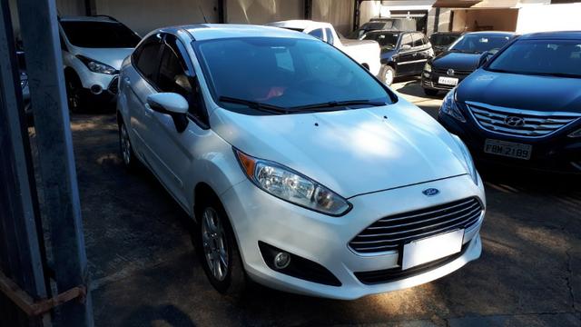 Ford Fiesta Sedan SEL 1.6 Automatico - Foto 4