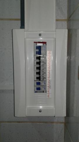 Elétrica residencial e predial, profissional na área - Foto 5