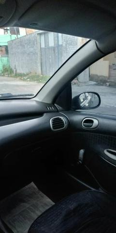 Carro Peugeot 2001 - Foto 9