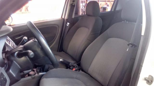 FIAT PUNTO ESSENCE 1.6 16V 5P 2011 - Foto 11