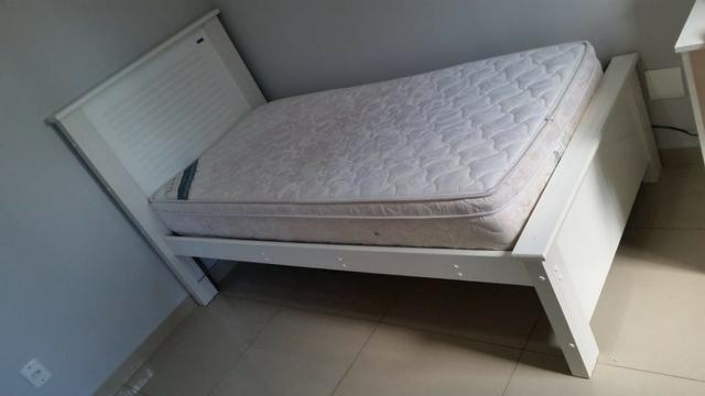 Cama solteiro madeira branca com colchão Ortobom, tudo em ótimo estado de conservação - Foto 5