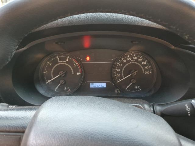 Toyota Hilux CS 4x4 -2017 - Foto 11