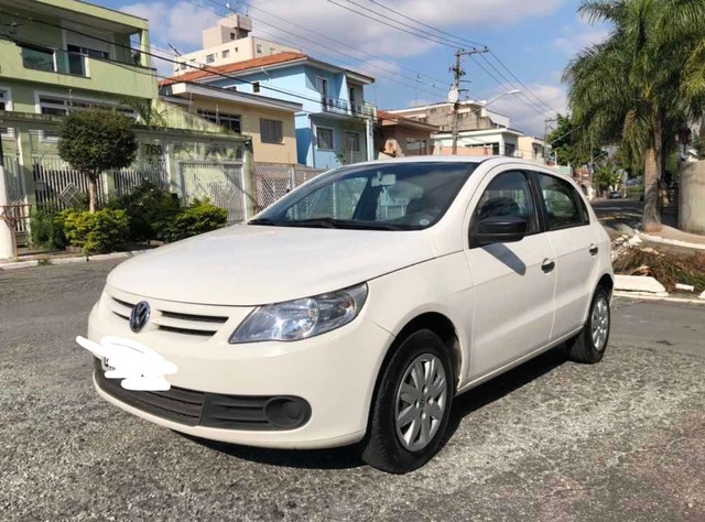 2012 VOLKSWAGEN GOL