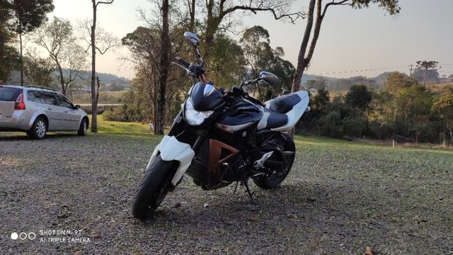 SUZUKI B-KING 1340CC