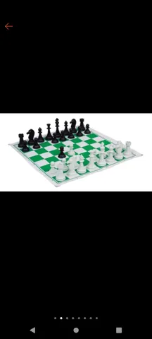 Xadrez temático personagem apenas peças de xadrez, sem tabuleiro