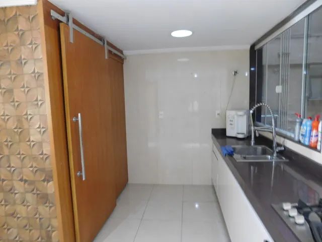 Apartamento para aluguel possui 97 metros quadrados com 2 quartos em Centro - Nova Iguaçu 