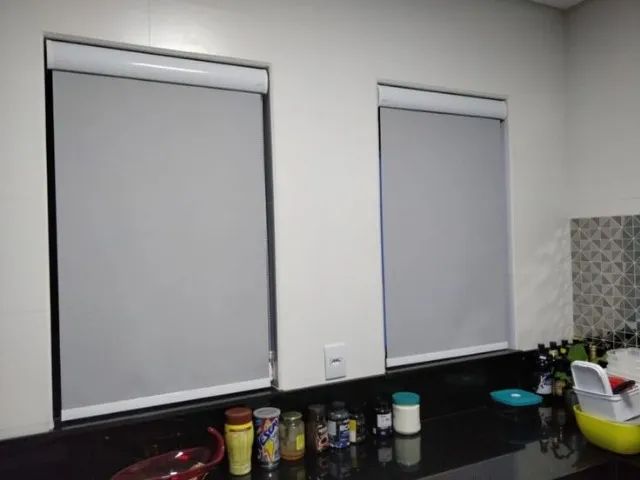  "Persiana Rolo 1,60m x 1,40m 100% Blackout: Conforto e Elegância em Cada Detalhe" - Foto 2