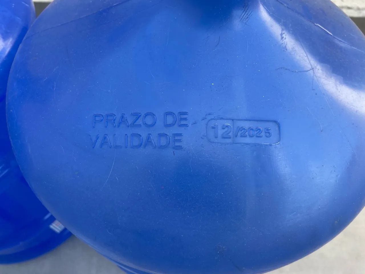 02 Bombas elétricas para garrafão + capa dupla face + 02 garrafões - Foto 4