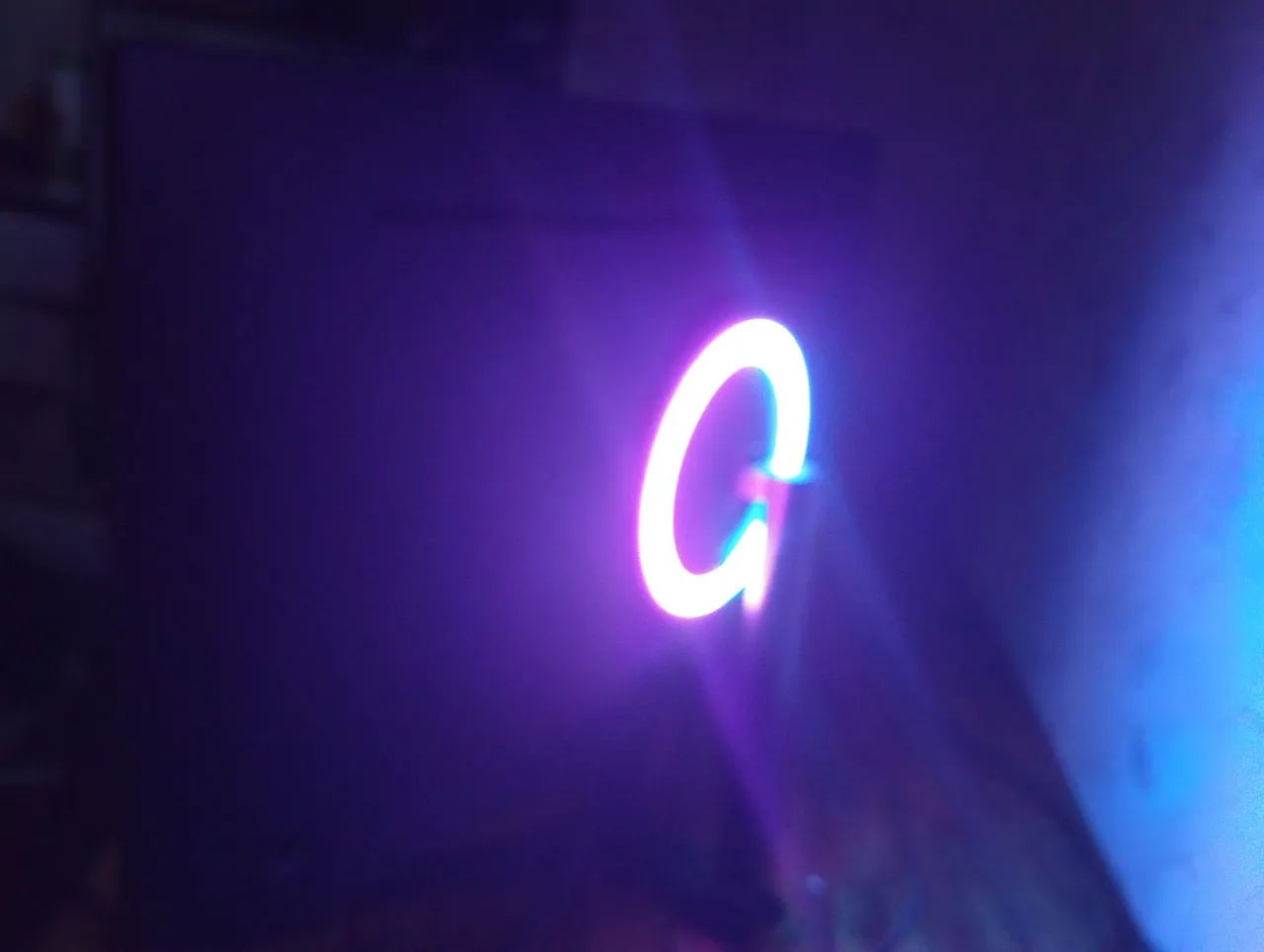 Monitor Gamer Curvo 27" 165Hz - Foto 5