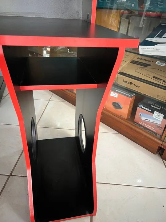 Mesa gamer para 2 monitores  - Foto 3