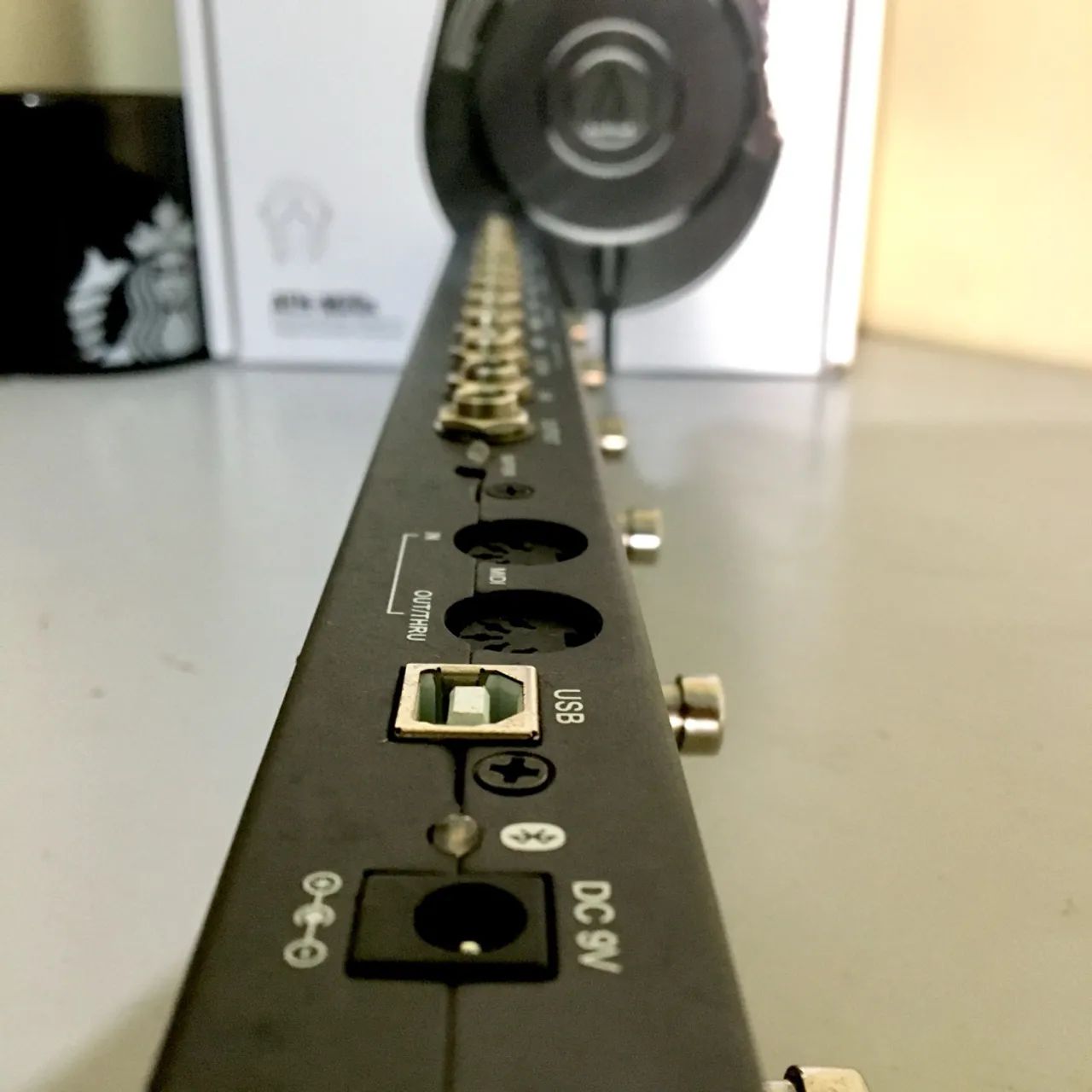 PEDAL MIDI Hotone Cybery Effects Loop Switcher Pedal Bluetooth - Foto 2