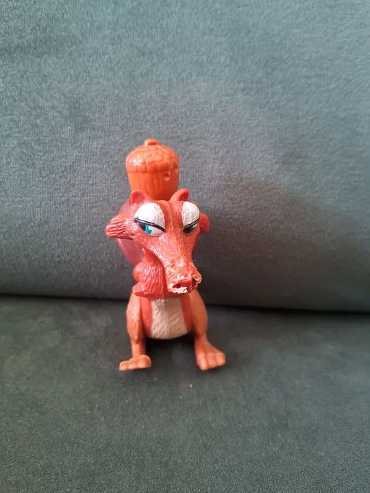 Scrat - A Era do Gelo - Boneco de Brinquedo