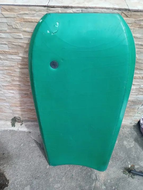 Prancha body board da bz clara com detalhes verde 