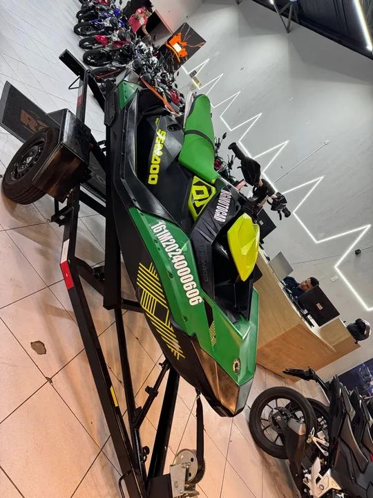 JET Ski sea doo ano 2021 Spark trixx - Foto 10